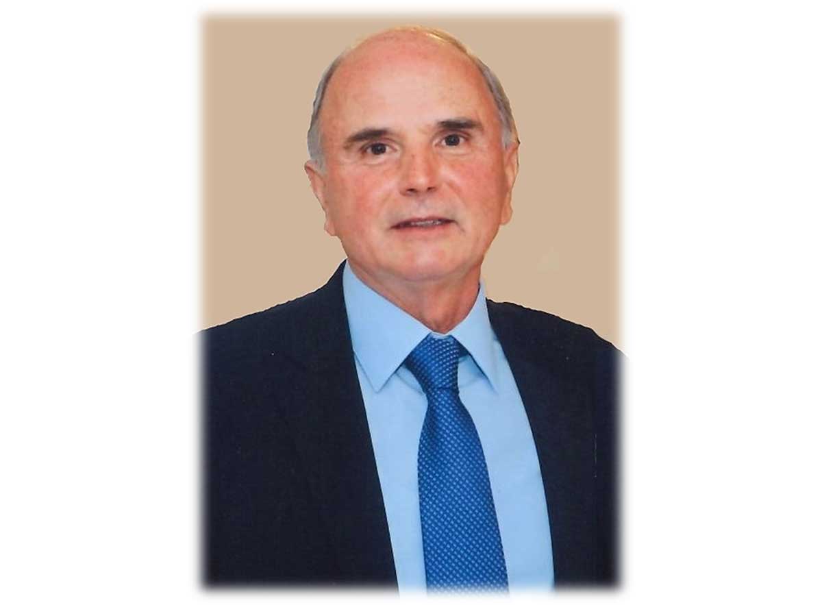 &Tau;&rho;ί&kappa;&alpha;&lambda;&alpha;: Έ&phi;&upsilon;&gamma;&epsilon; &alpha;&pi;ό &tau;&eta; &zeta;&omega;ή &omicron; &Delta;&eta;&mu;ή&tau;&rho;&iota;&omicron;&sigmaf; &Zeta;&alpha;&lambda;&alpha;&beta;&rho;ά&sigmaf;