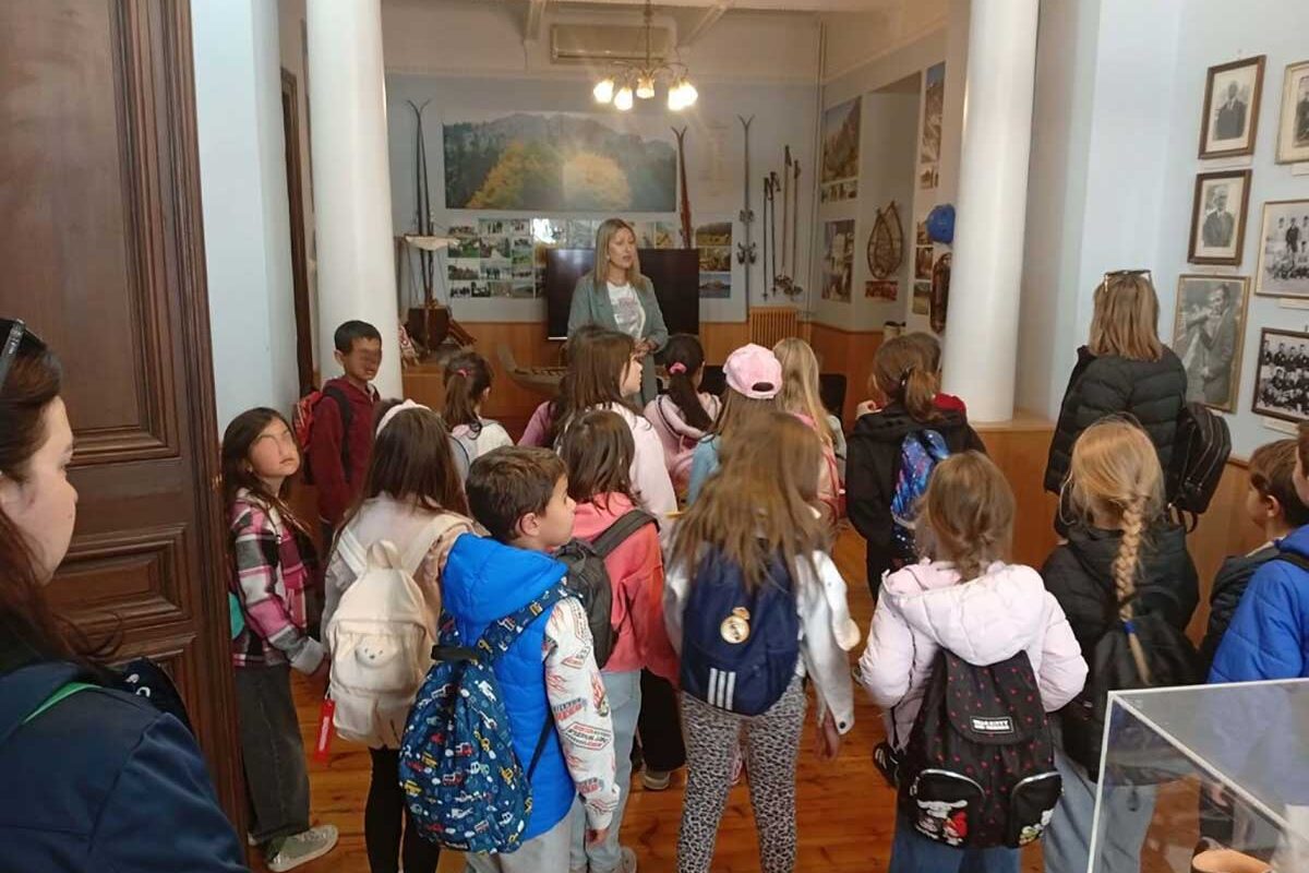 Τρίκαλα: Μαθητές στο Αθλητικό Μουσείο