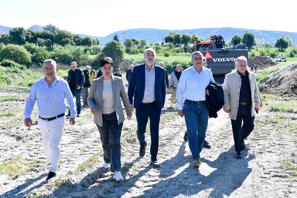 Έργα υποδομής και χρηματοδότηση στην Ελασσόνα από τον Δημήτρη Κουρέτα