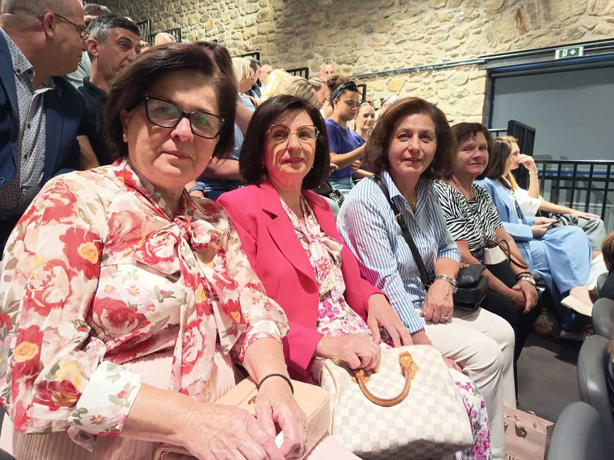 Τρίκαλα: Τίμησαν τους εθελοντές αιμοδότες