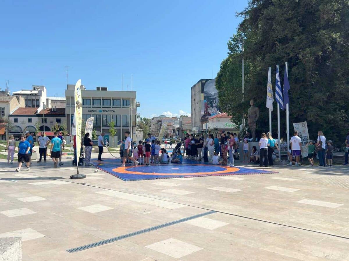 Η πλατεία γέμισε παιδιά και κίνηση