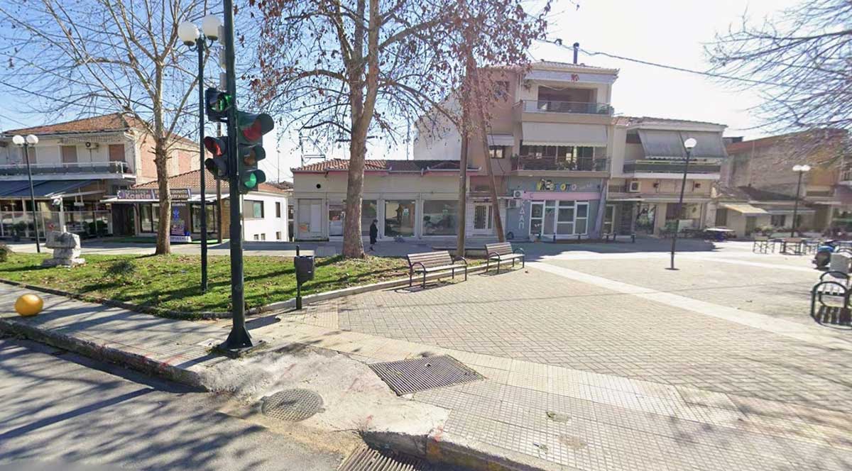 Η ΟΜΗΡΟΣ αναλαμβάνει την πλατεία Μητροπάνου