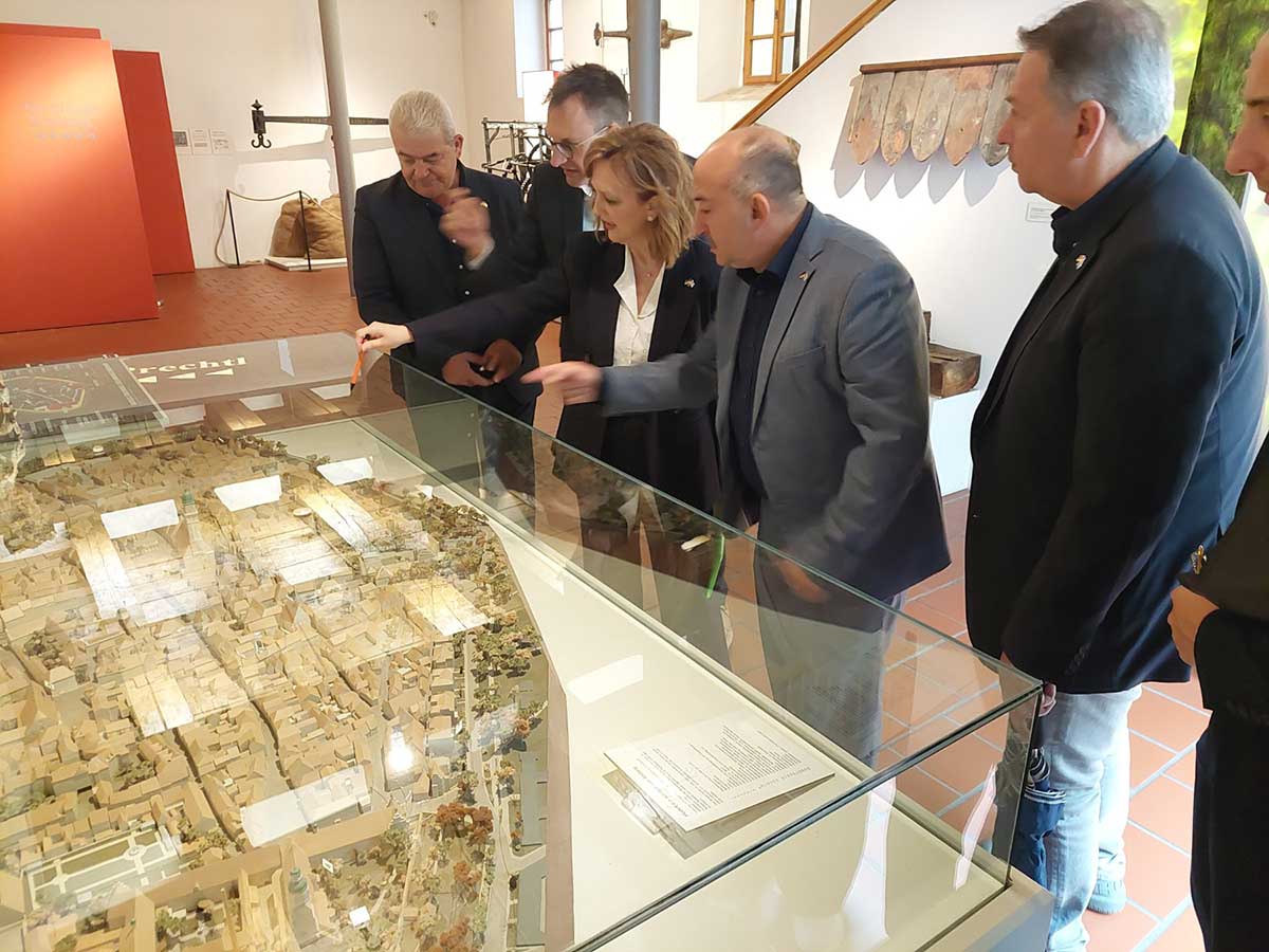 Τρίκαλα – Amberg: 25 χρόνια αδελφοποίησης