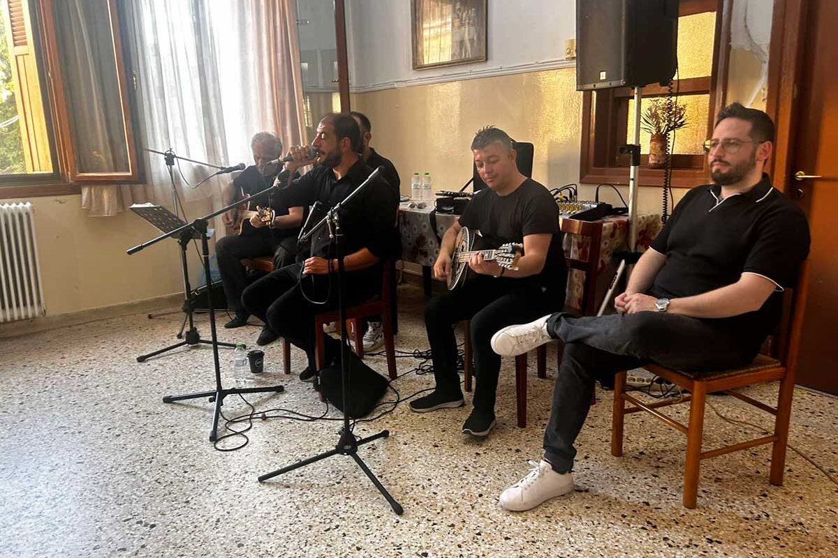 Μουσική βραδιά στο Γηροκομείο Μεγάλων Καλυβίων
