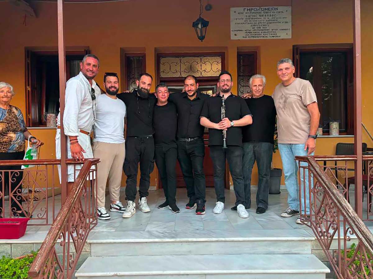 Μουσική βραδιά στο Γηροκομείο Μεγάλων Καλυβίων