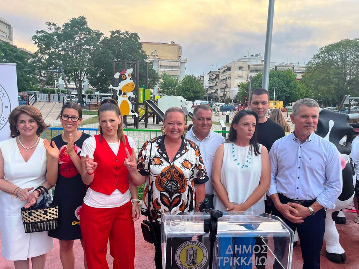 Τρίκαλα: Άνοιξε η νέα πλατεία Σαράντη με παιδική χαρά