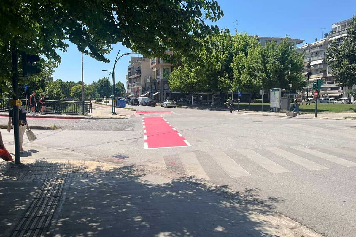 Ποδηλατόδρομοι Τρικάλων: Το βάψιμο έγινε είδηση
