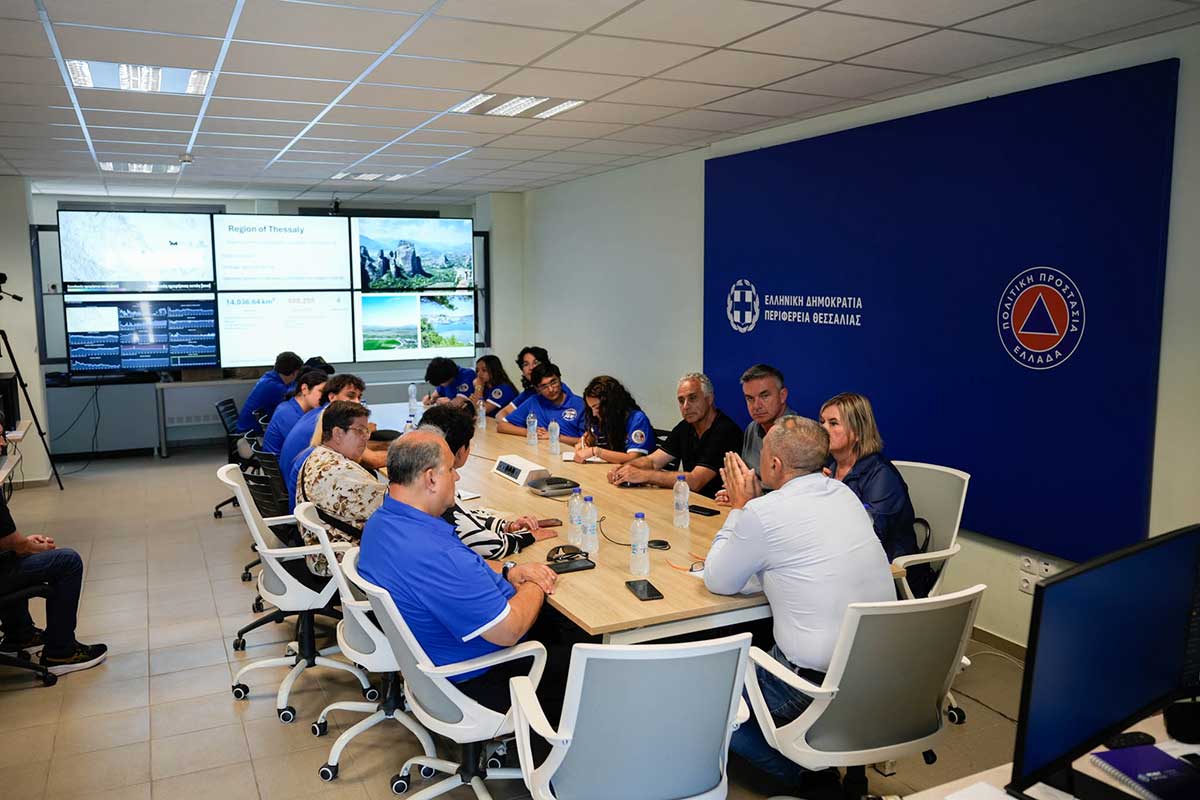 Ομογενείς φοιτητές επισκέφθηκαν το Κέντρο Πολιτικής Προστασίας Θεσσαλίας