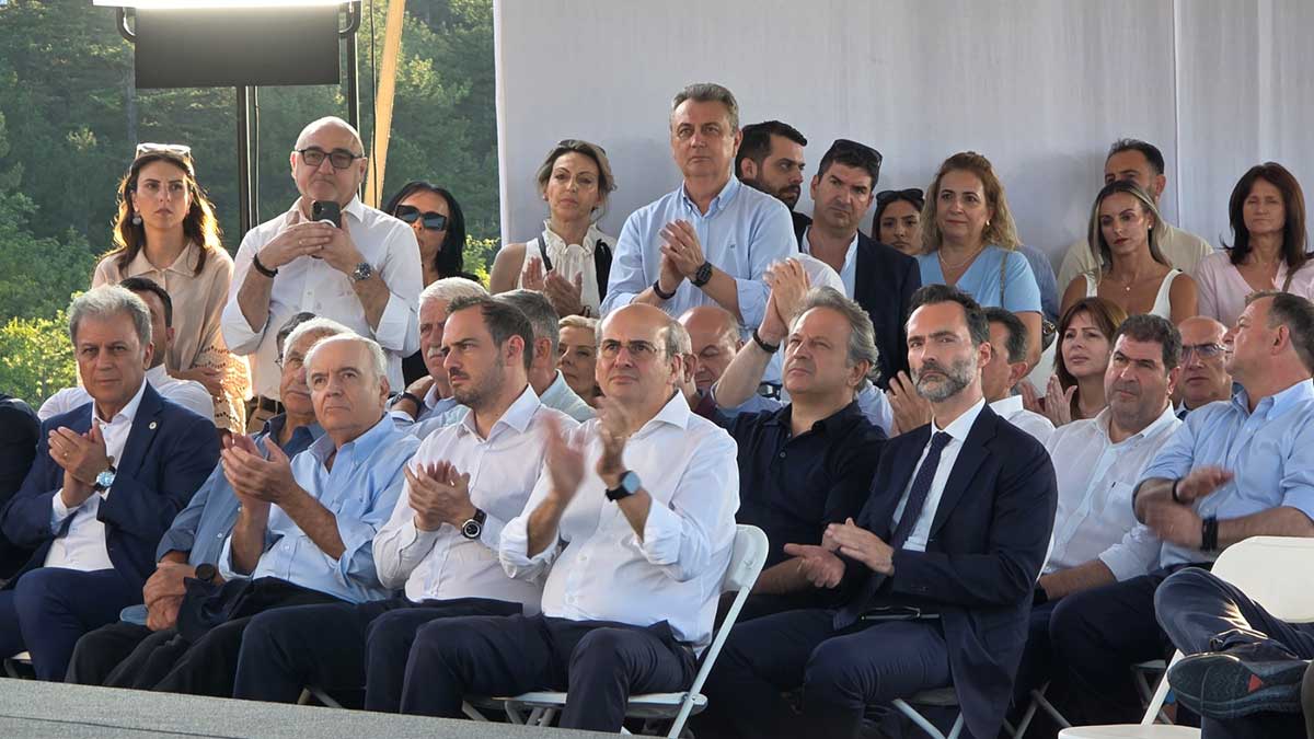 Ε65: Εγκαινιάστηκαν τα τελευταία 46 χιλιόμετρα