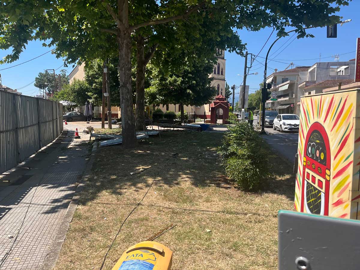 Ξεκίνησε η ανάπλαση της πλατείας Μητροπάνου