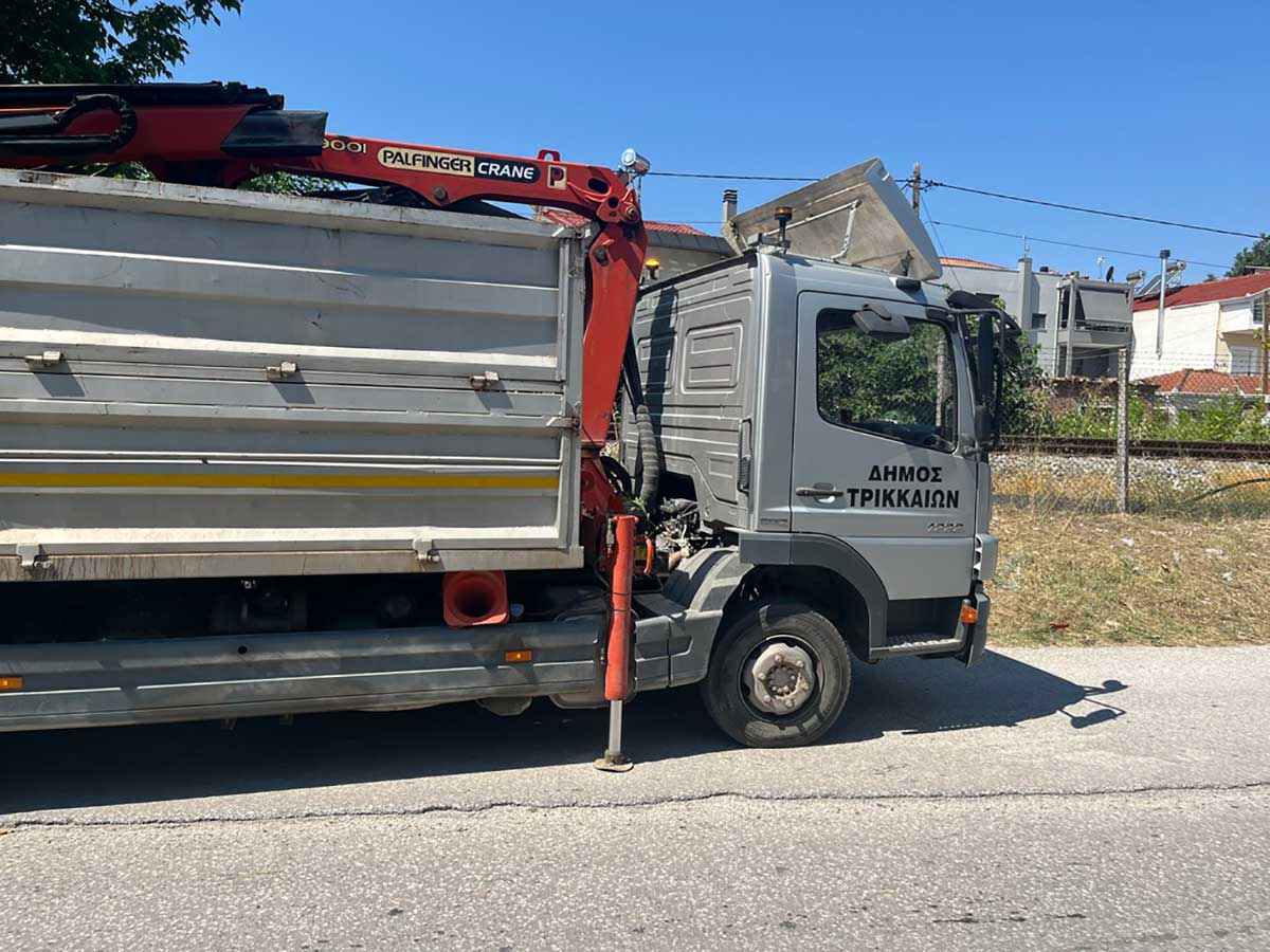 Καθαρισμοί σε τέσσερα σημεία των Τρικάλων