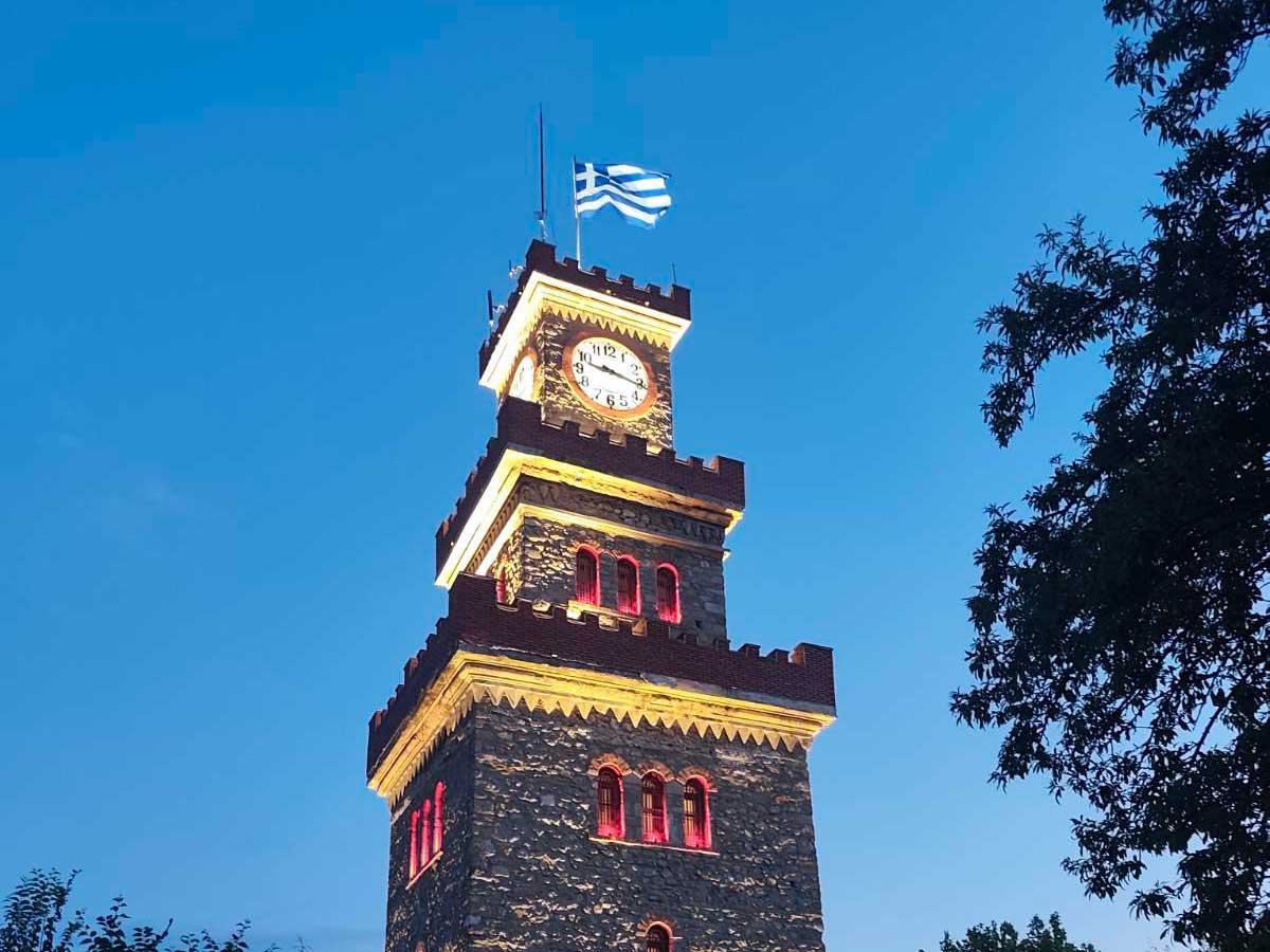 Το Ρολόι των Τρικάλων ετοιμάζεται να αλλάξει χρώματα