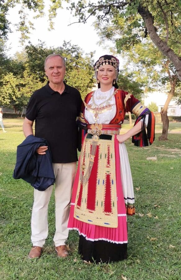 Ο Χορευτικός Όμιλος Τρικάλων στον Έβρο