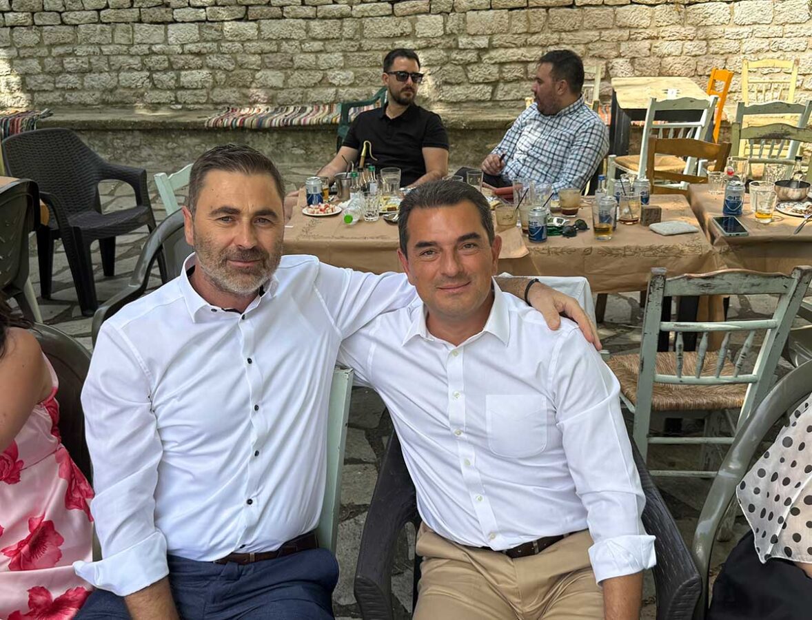 Ο Σκρέκας πήρε σβάρνα τα χωριά του Ασπροποτάμου