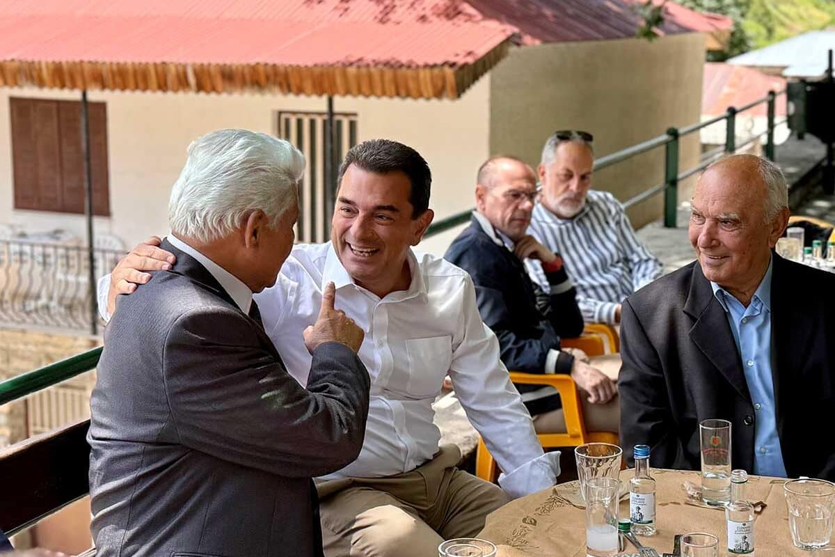 Ο Σκρέκας πήρε σβάρνα τα χωριά του Ασπροποτάμου