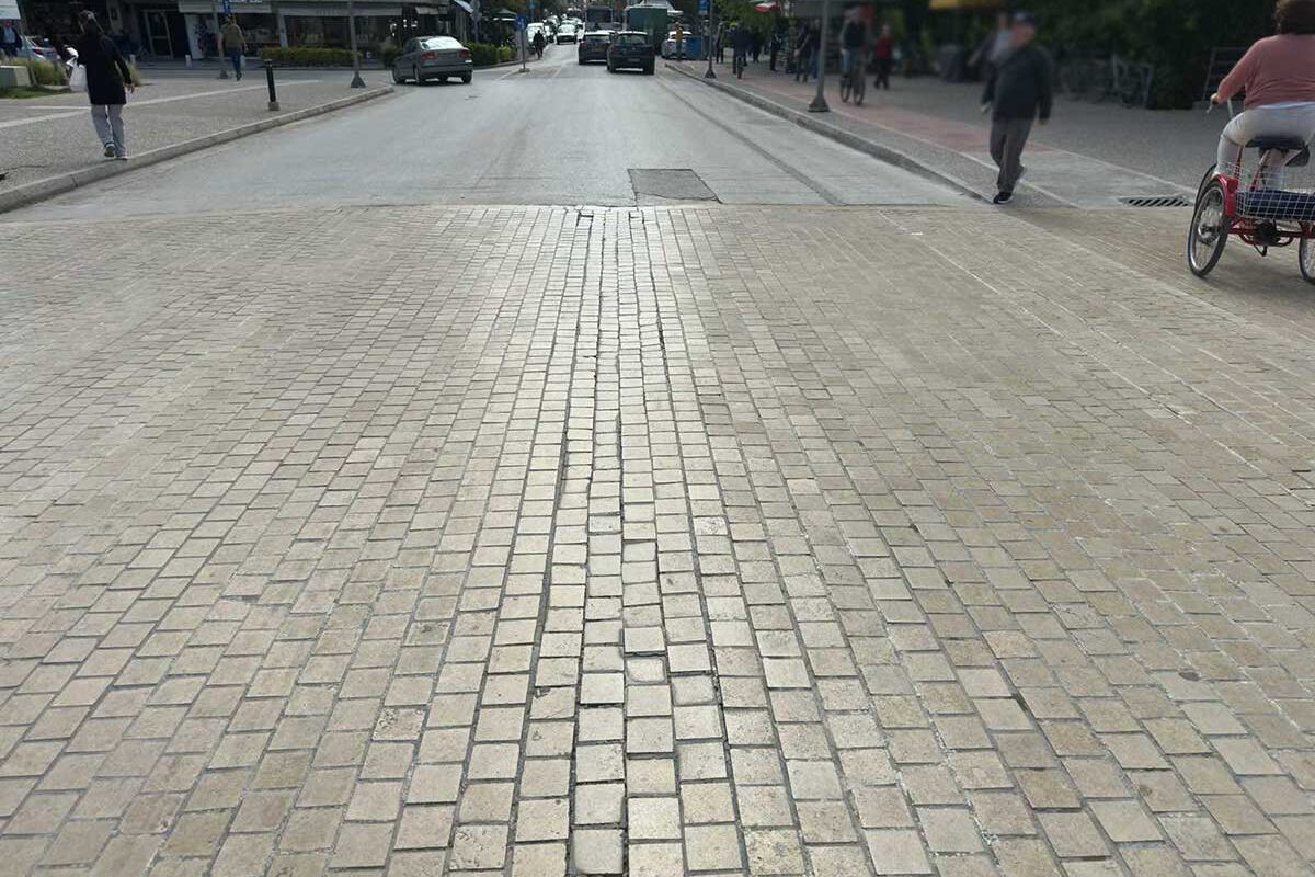 Τα Τρίκαλα στρώνουν, η Καρδίτσα μετρά ζημιές