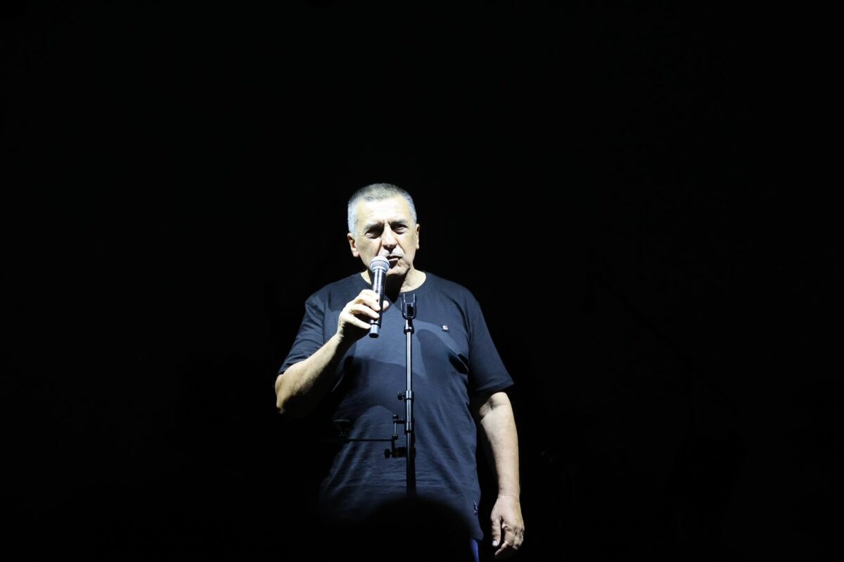 Πλήθος κόσμου για τον Βασίλη Παπακωνσταντίνου στην Ιτέα