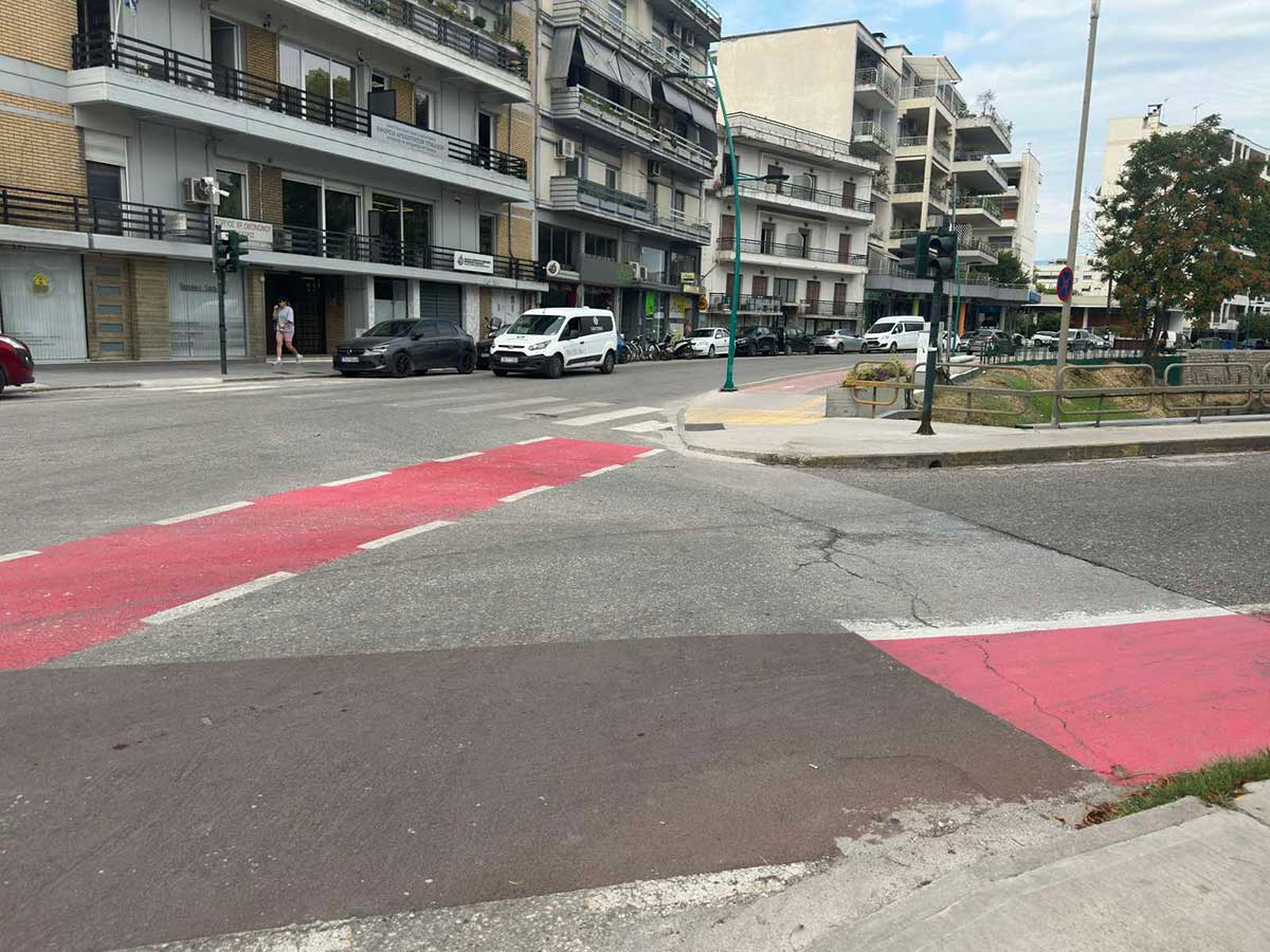 Τρίκαλα: Γιατί επικρατεί ποδηλατική αναρχία