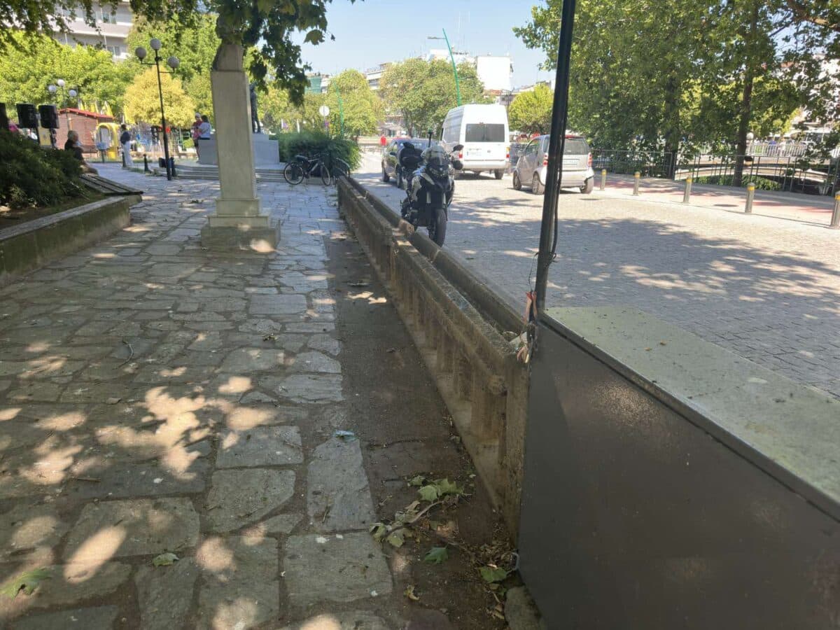 ΑΕΚ στην πλατεία, συντριβάνι στην εγκατάλειψη