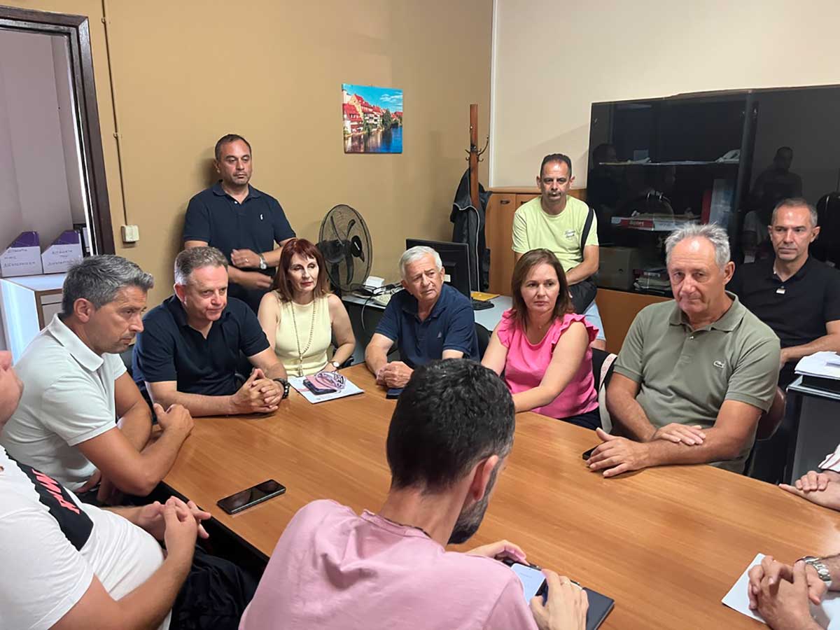 Ο Σακκάς πιέζει για να προχωρήσουν έργα στα χωριά