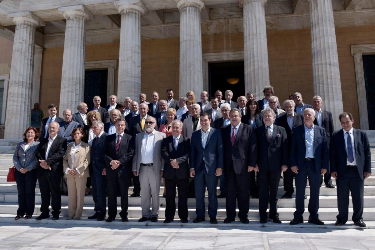 ΑΛΕΞΗΣ, Ο ΣΥΝΤΡΟΦΟΦΑΓΟΣ