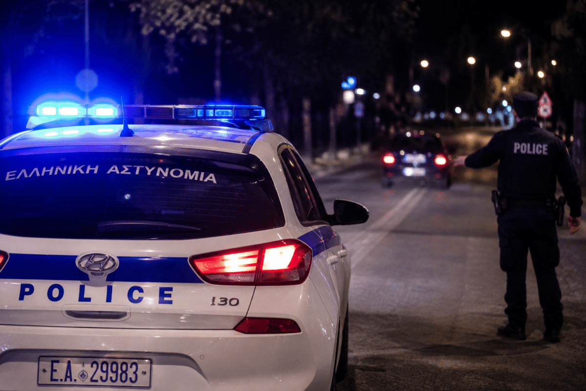 Λάρισα: Καταδίωξη με κλεμμένο ΙΧ και σύλληψη 51χρονου