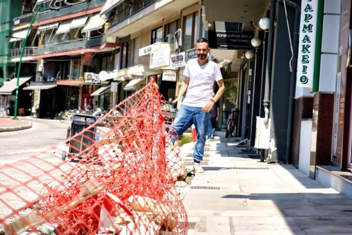Αμαλίας: Δύο μήνες κλειστή και τώρα ψάχνουν συνεργείο