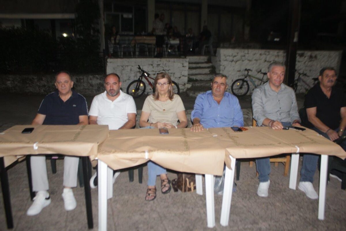 Λαϊκή βραδιά με ζωντανή μουσική στη Φιλύρα