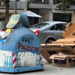Τρίκαλα: Η «ανακυκλώσιμη ντροπή» στην πλατεία Χατζηπέτρου
