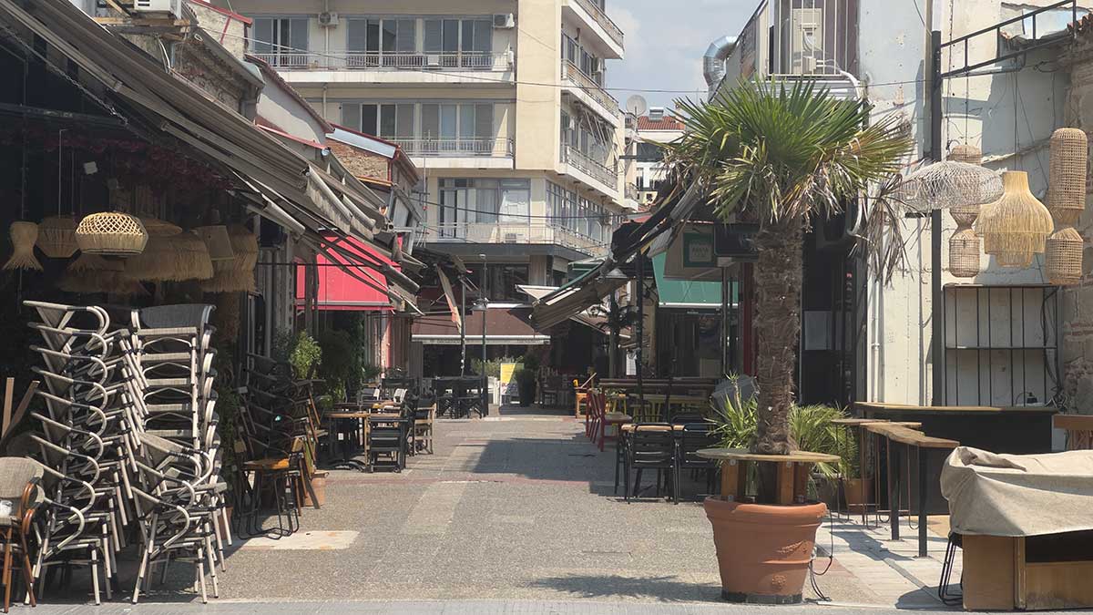 Η Κυριακή που τα Τρίκαλα χαμήλωσαν τους ρυθμούς