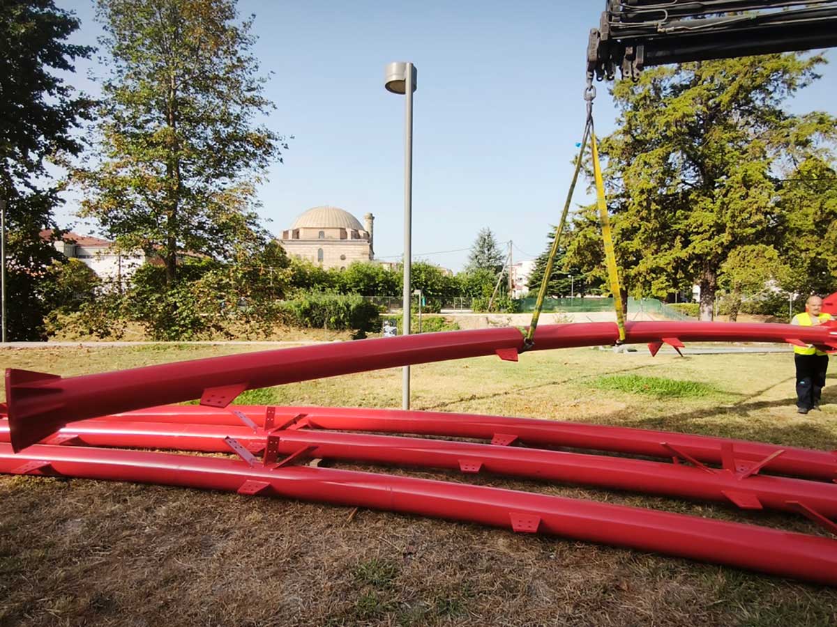 Πεζογέφυρα Αγίου Κωνσταντίνου: Στο «προτελευταίο βήμα» σχεδόν τρία χρόνια μετά τον Daniel
