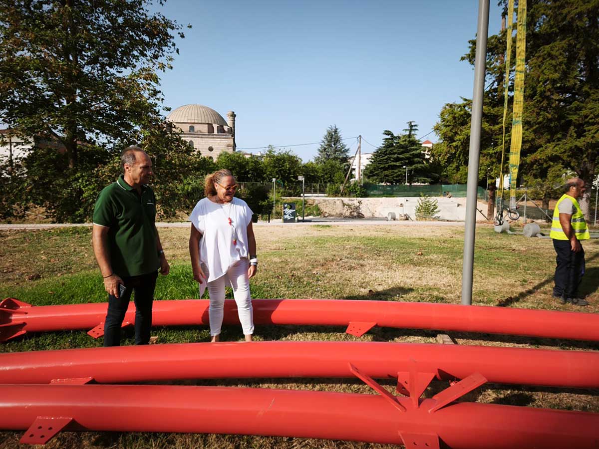 Πεζογέφυρα Αγίου Κωνσταντίνου: Στο «προτελευταίο βήμα» σχεδόν τρία χρόνια μετά τον Daniel