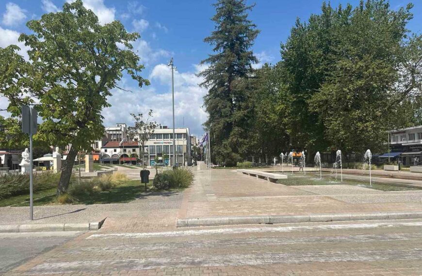 Παπαστεργίου για την κεντρική πλατεία Τρικάλων – «Κόσμημα για την πόλη, άργησε να παραδοθεί»