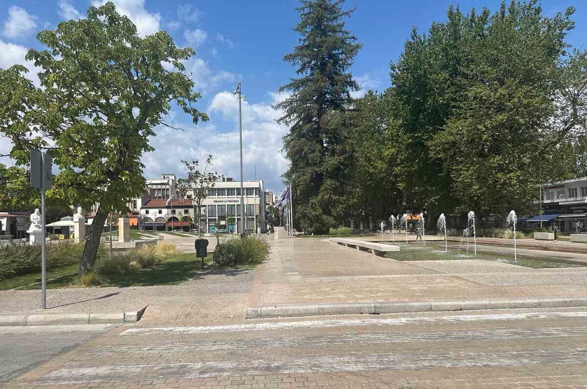 Παπαστεργίου για την κεντρική πλατεία Τρικάλων - «Κόσμημα για την πόλη, άργησε να παραδοθεί»
