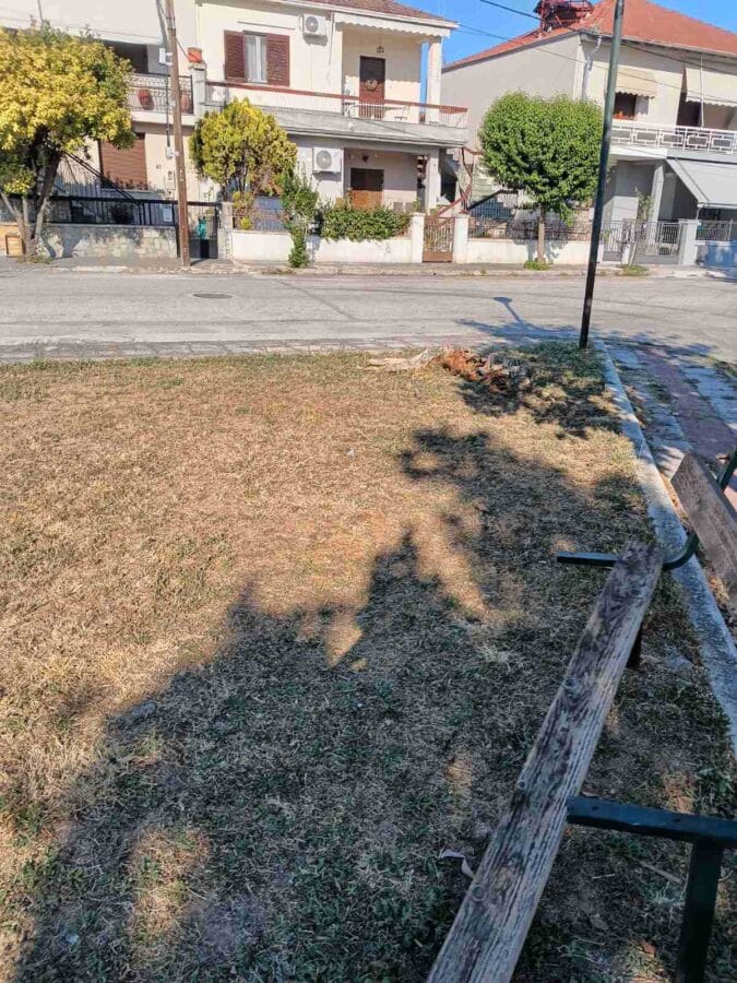 Τρίκαλα: Η άλλη όψη της «έξυπνης πόλης» στην Τήνου και Πλουτάρχου