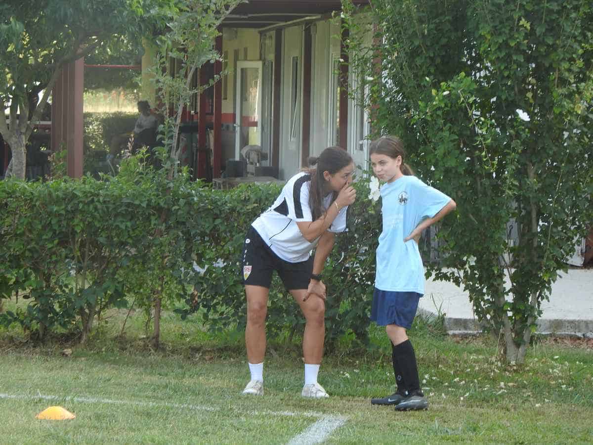 Ποδόσφαιρο Γυναικών: Η καλή μέρα από το πρωί φαίνεται στη Λέσχη