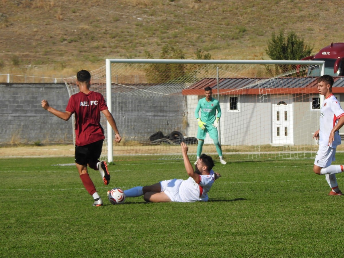 Άρεσε στο πρώτο ημίχρονο το Νεοχώρι 2-0 την Κ19 ΑΕΛ