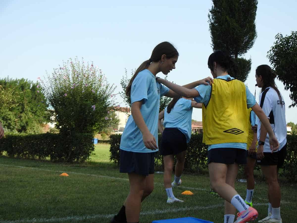 Ποδόσφαιρο Γυναικών: Η καλή μέρα από το πρωί φαίνεται στη Λέσχη