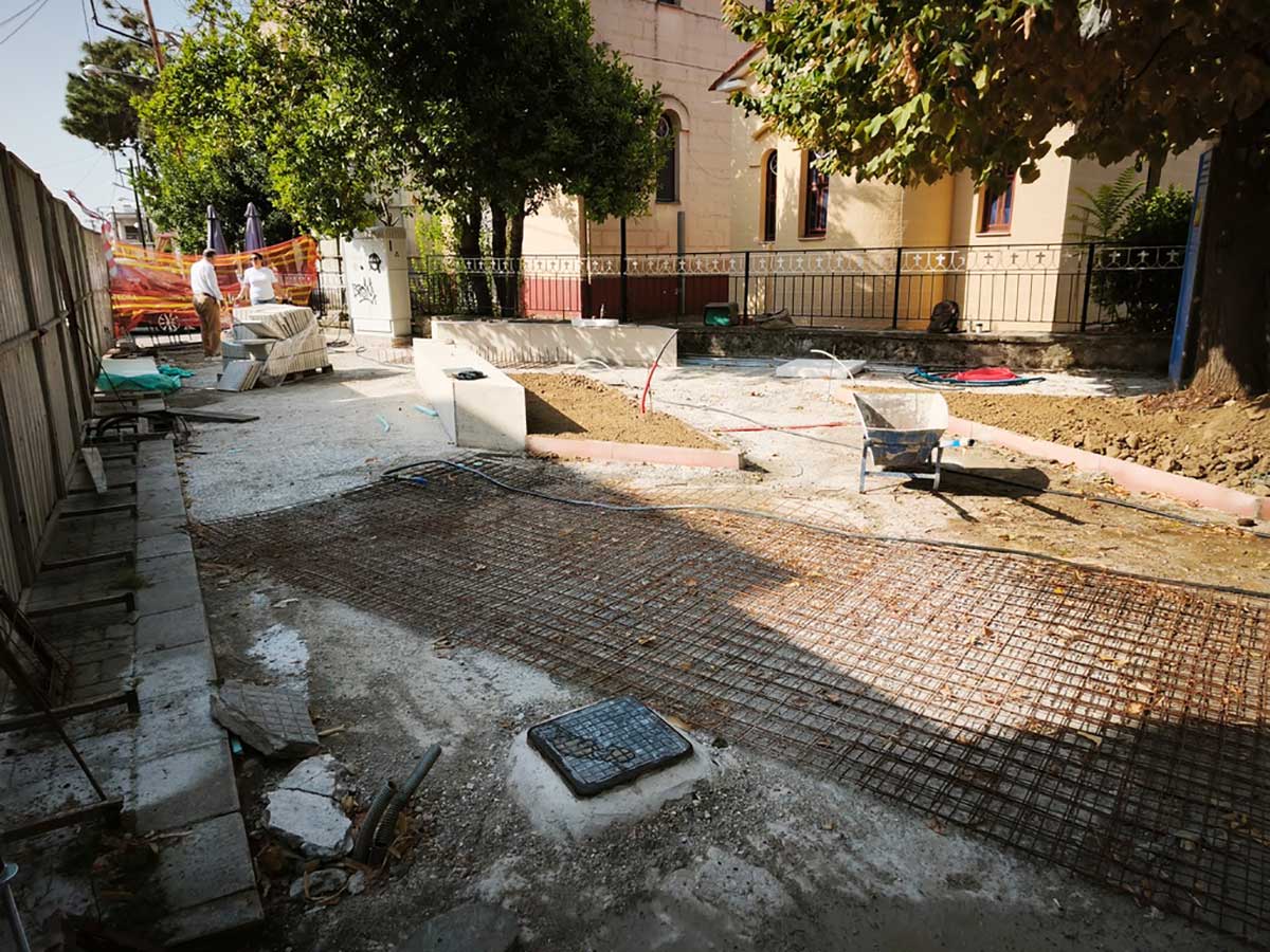 Τρίκαλα: Η πλατεία τρέχει, η πόλη μένει εργοτάξιο