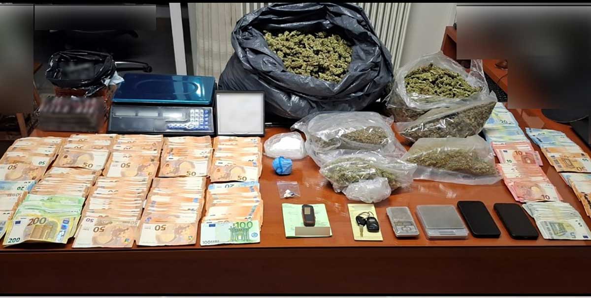 Τρίκαλα: 21χρονος με 6 κιλά κάνναβης και 66.720 ευρώ