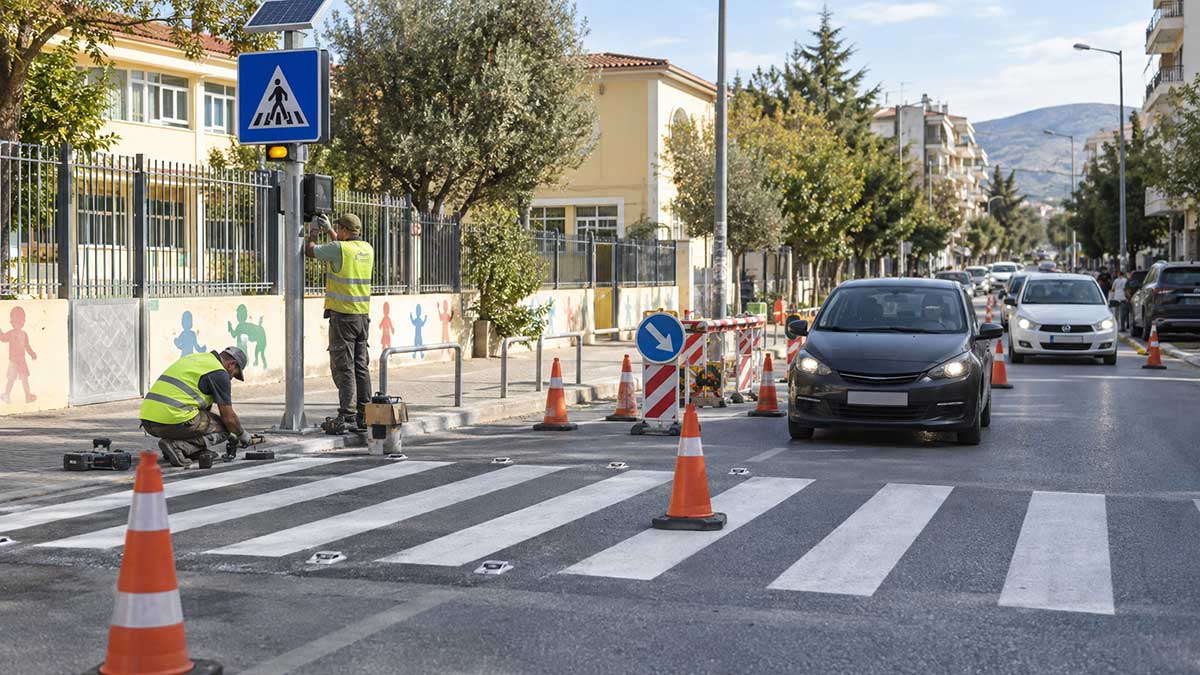 Τρίκαλα: Στενώσεις δρόμων έξω από πέντε σχολεία