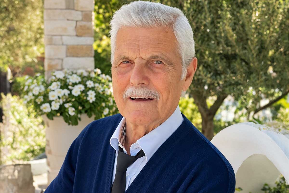 Έφυγε από τη ζωή ο Κωνσταντίνος Κωνσταντέλλος