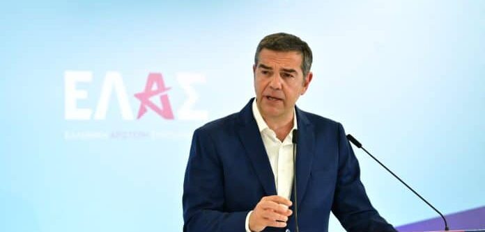 Τσίπρας: Κατώτατος 1.000 ευρώ, ΦΠΑ 6% και εισφορά 1%