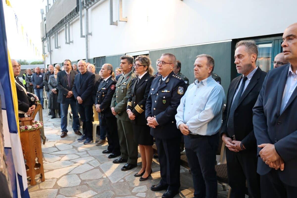 Τρίκαλα: Εσπερινός για τον Άγιο Αρτέμιο στην ΕΛ.ΑΣ.