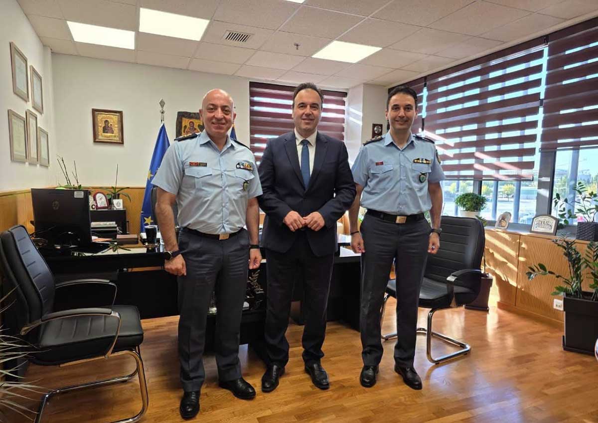 Παπαστεργίου: Ξανά για το Μέγαρο, χωρίς Κουρέτα