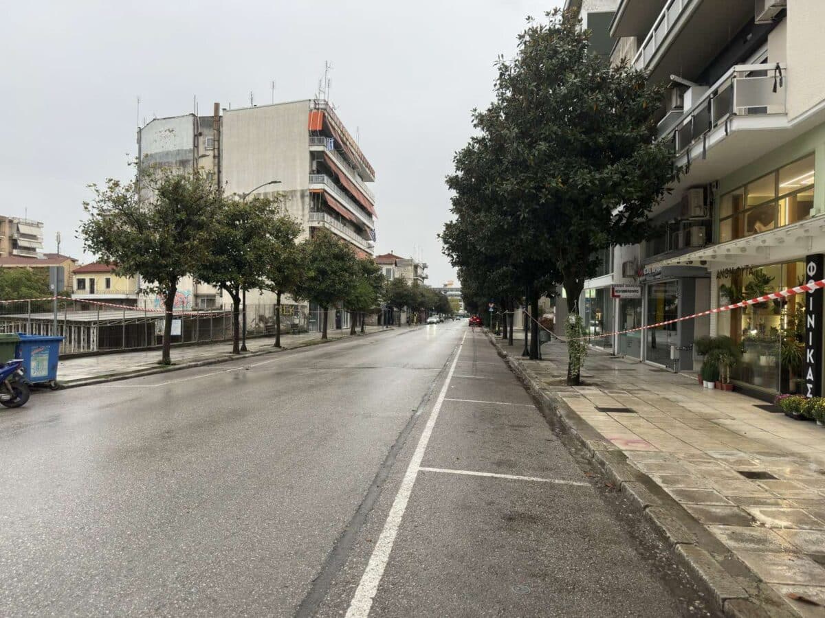 Τρίκαλα: Η βροχή τα δικά της, τα συνεργεία τα δικά τους!