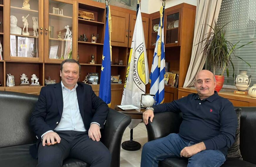 Συνάντηση Σακκά – Λιούτα στο Δημαρχείο Τρικάλων